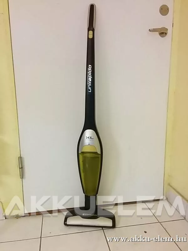 AKKUFELÚJÍTÁS Electrolux Unirapido XL Capacity 12V