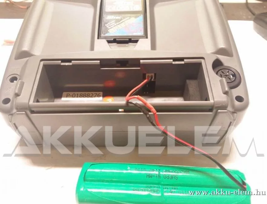 AKKUFELÚJÍTÁS Hitech Optic 6 9.6V 2.4Ah akkupakk