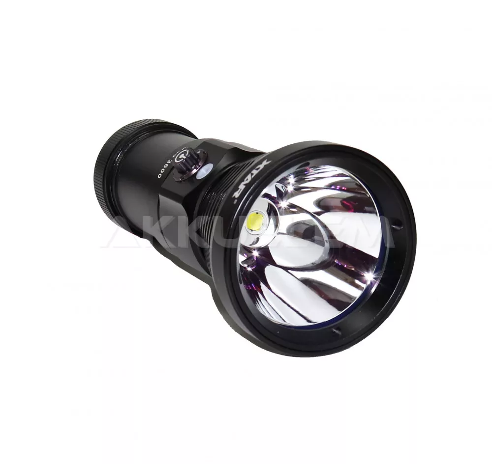 XTAR D28 3600lum búvárlámpa szett