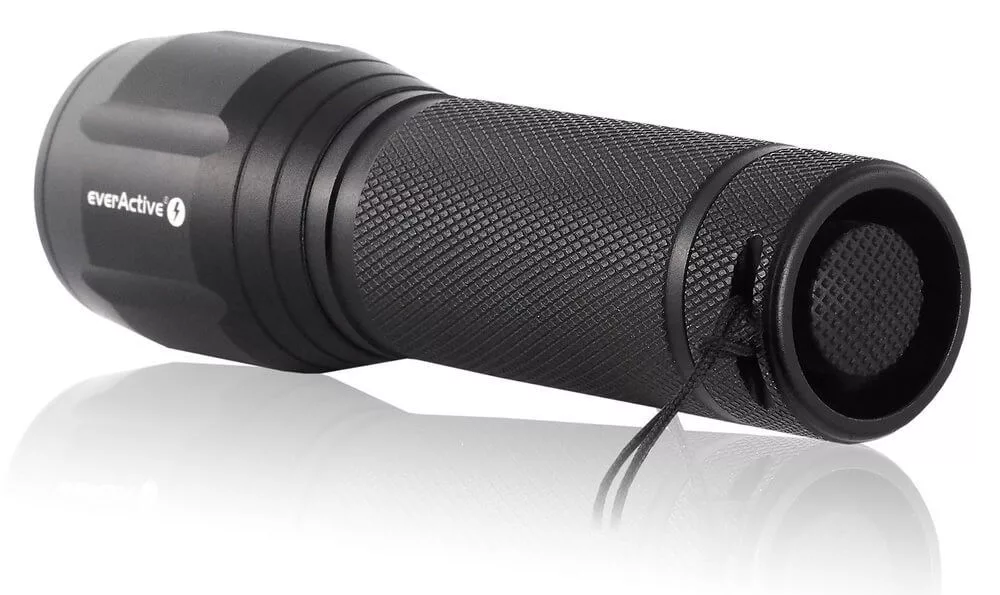 FL-300+ lámpa 350lum Everactive CREE XP-G3 3xAAA fókuszálható alumínium