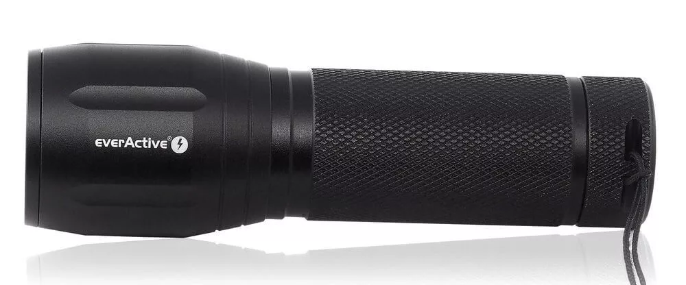 FL-300+ lámpa 350lum Everactive CREE XP-G3 3xAAA fókuszálható alumínium