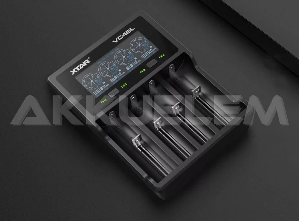 XTAR VC4SL univerzális akkumulátor töltő