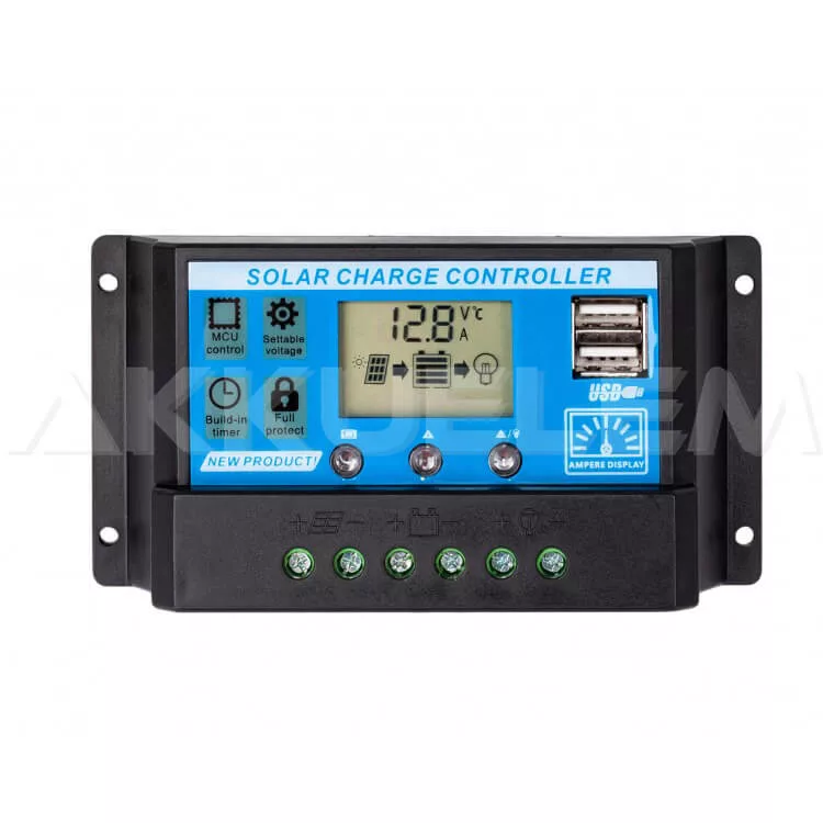 Napelem Töltésvezérlő 12V/24V 30A PWM +2xUSB SOLAR