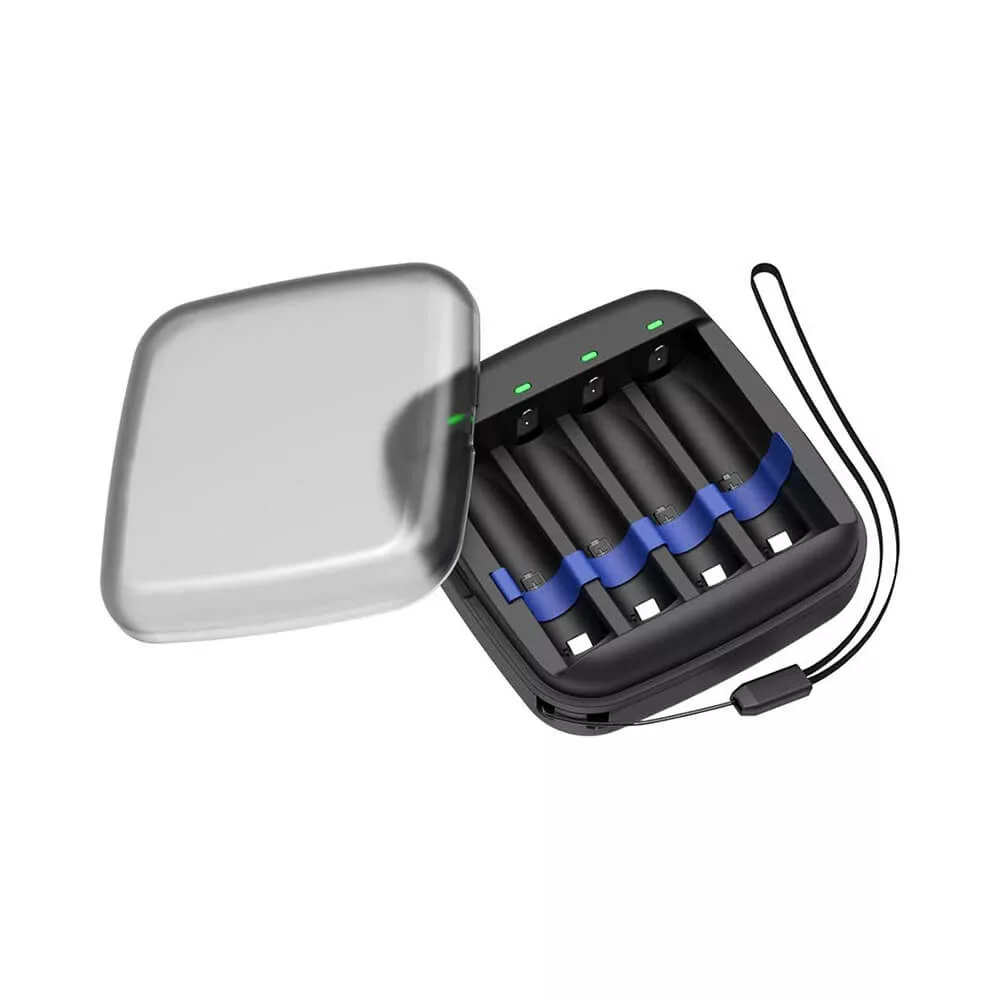 XTAR ET4S akkutöltő 1,2V NiMH/1,5V li-ion AA/AAA akkukhoz 0,5A USB-C