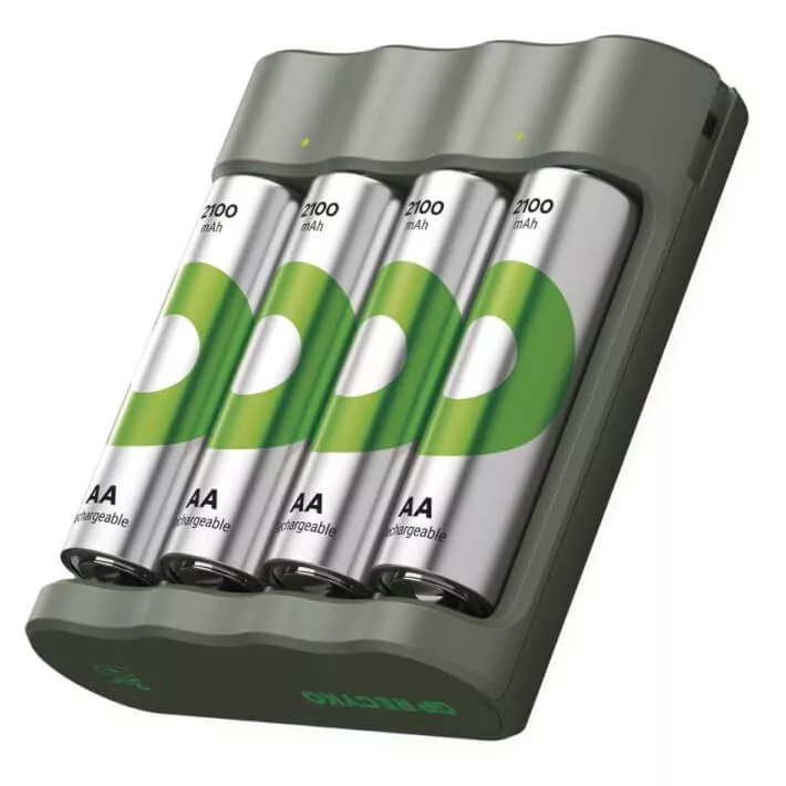 GP ReCyko E441 akkutöltő Powerbank + 4db 2100mAh AA akku GP ReCyko E441 akkutöltő Powerbank + 4db 2100mAh AA akku