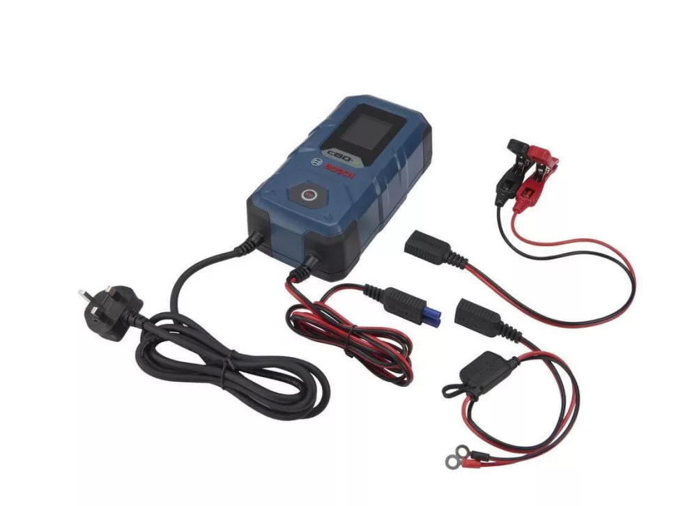 Bosch C80-Li autó akkumulátor tölto 6V 5A / 12V 15A