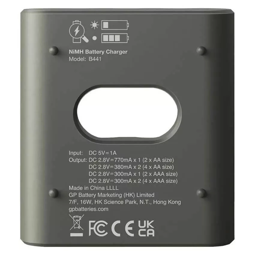 POWER BANK B441 akkutöltő + 2db AA és 2db AAA akku GP