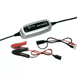   CTEK XS 0.8 autó és motor akkumulátor töltő karbantartó
