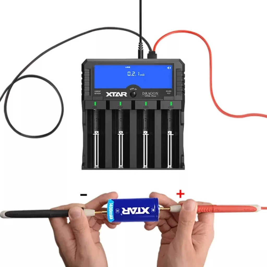 Xtar VP4L Plus DRAGON Li-Ion és Ni-MH akkutölto/akkubank