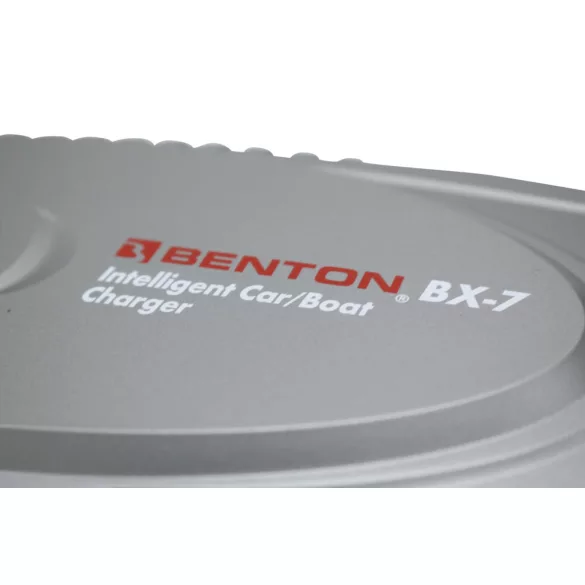 BENTON BX-7 12V/24V autó akkumulátor töltő 15A/7,5A