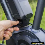 Qoltec 36V 42V 2A elektromos roller/kerékpár töltő 8*8mm - central pin