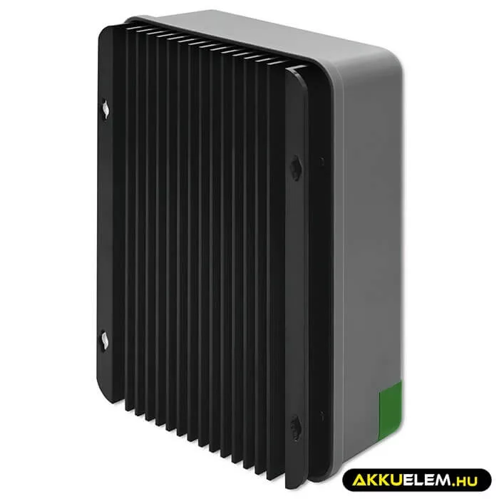 Qoltec Napelem Töltésvezérlő 12V/24V 30A MPPT SOLAR 2xUSB Bluetooth