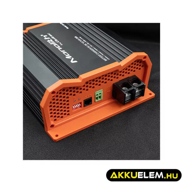 Qoltec DC-DC töltő LiFePO4 AGM 12V akkumulátorokhoz 20A 250W