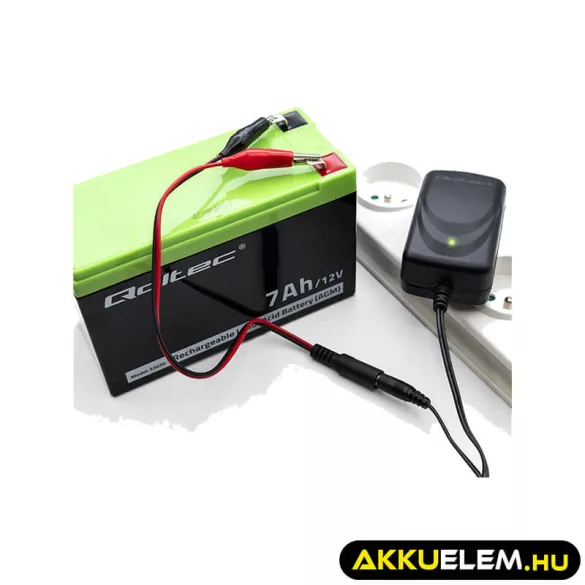 Qoltec Automatikus töltő AGM GEL STD 6V akkumulátorokhoz 1A LED jelzés AC/DC