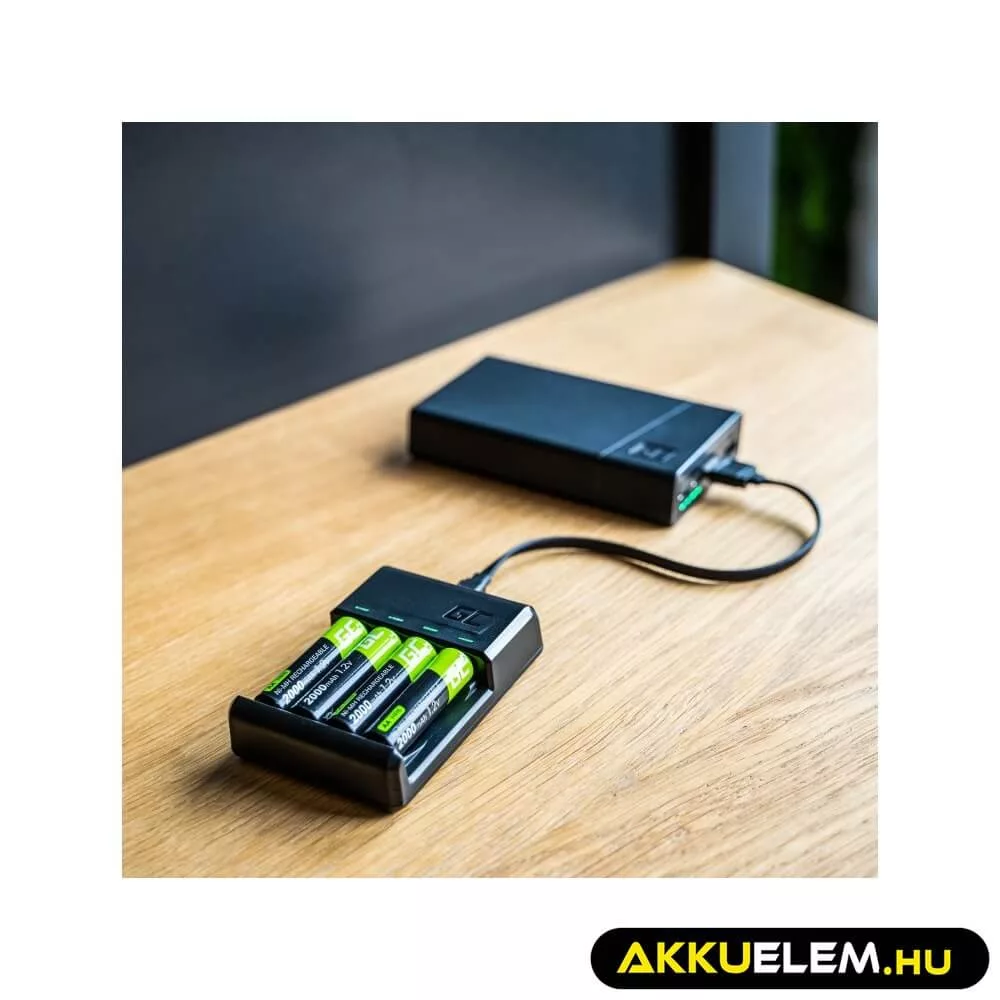 GreenCell akkumulátor töltő 4x AA 2000mAh Ni-MH