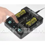 XTAR VP4 négy csatornás Li-Ion LCD kijelzős hálózati akkutöltő