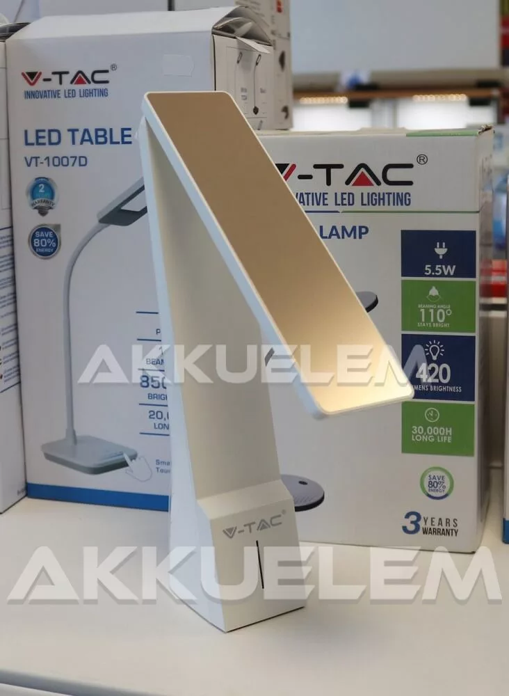 V-TAC 4W hordozható asztali lámpa 120lm fehér/arany színű