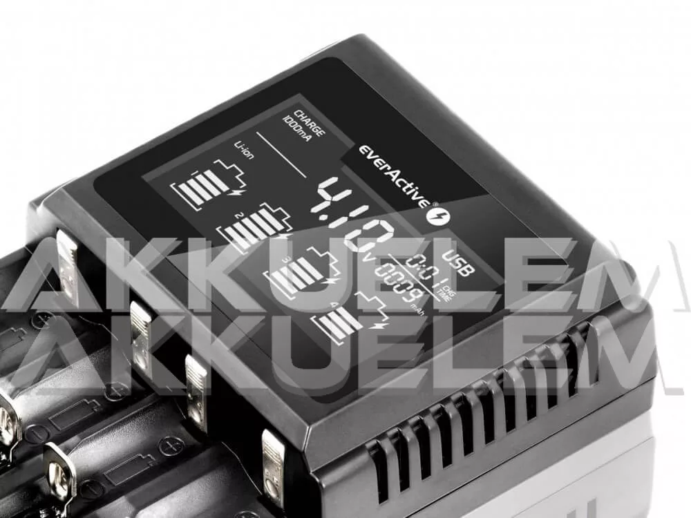 everActive UC-4000 Ni-MH Li-ion LiFePo4 univerzális akkumulátor töltő