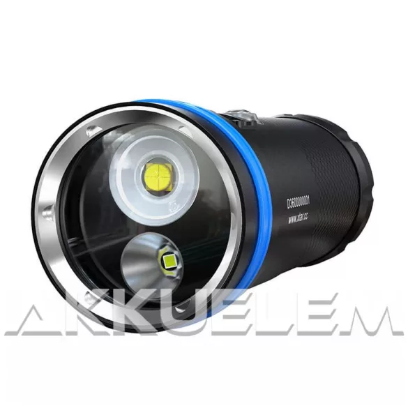 Xtar D36 5800 lum búvárlámpa szett (3500mAh akkupakk, adapter, koffer)