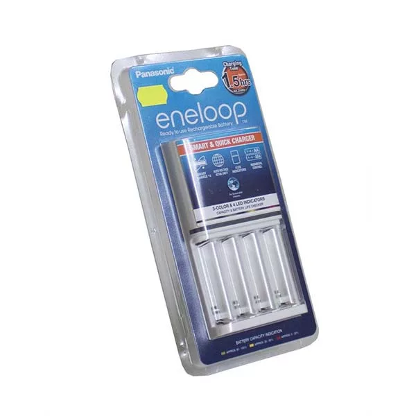 Eneloop BQ-CC55 Ni-MH 4 csatornás gyorstöltő Eneloop BQ-CC55 Ni-MH 4 csatornás gyorstöltő