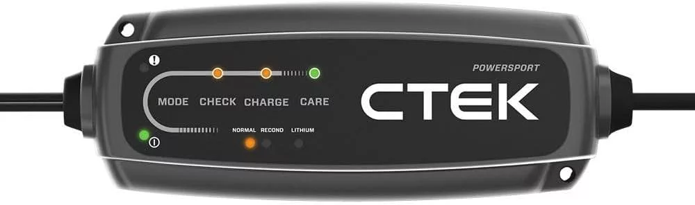 CTEK CT5 Time To Go autó akkumulátor töltő 12V 5A CTEK CT5 Time To Go autó akkumulátor töltő 12V 5A